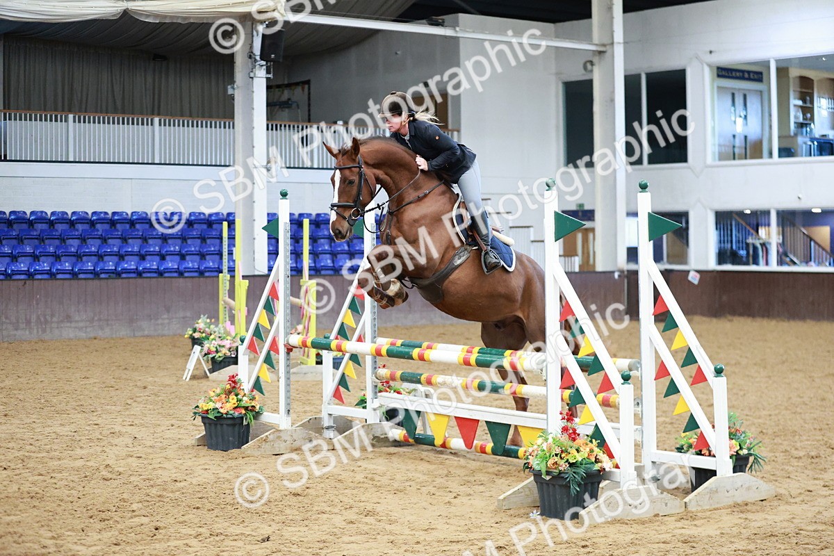 SBM_003215 - Class 9 - Senior British Novice - 90cm