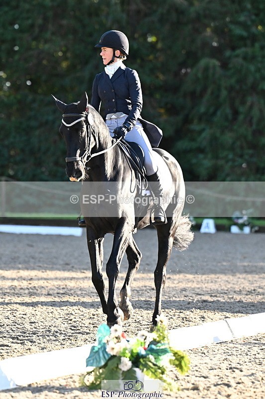 251023A-161407-05823 - A-013-Louisa.Lockwood