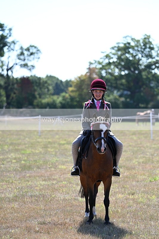 WJ7_3657 - Class 9 Mountain & Moorland Ridden