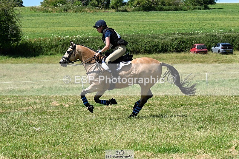 240629X-124707-2734 - 065-Chloe_Dunn-TOWERHILL_SHAMIE
