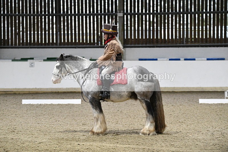 WJ5_9542 - Time 13:04 to 13:41 Fancy Dress DTM