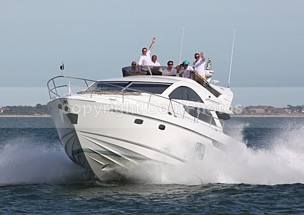 090814 FAIRLINE PHANTOM 48 IMG_8350 - Flybridge Cruisers