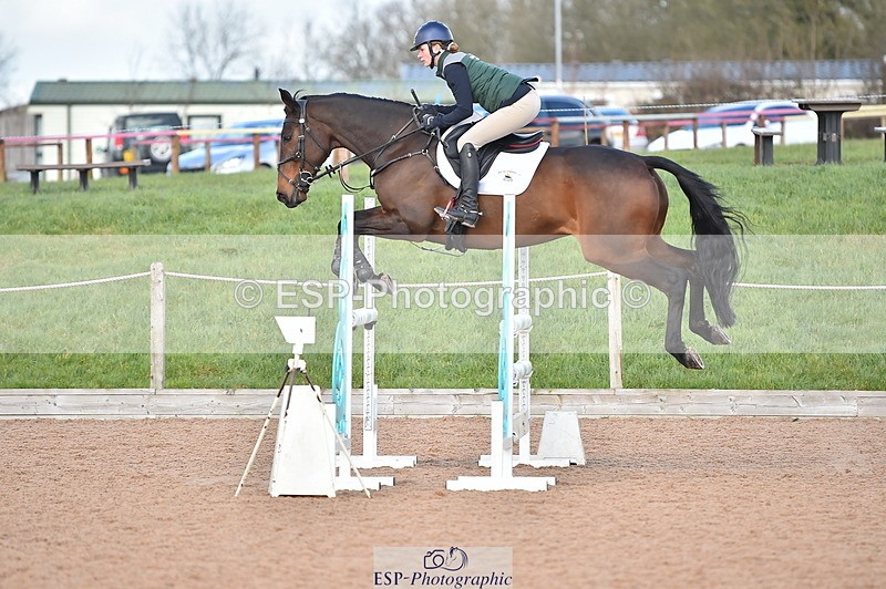 240306A-135850-01526 - Cls 4 Newcomers and 1.10m Open