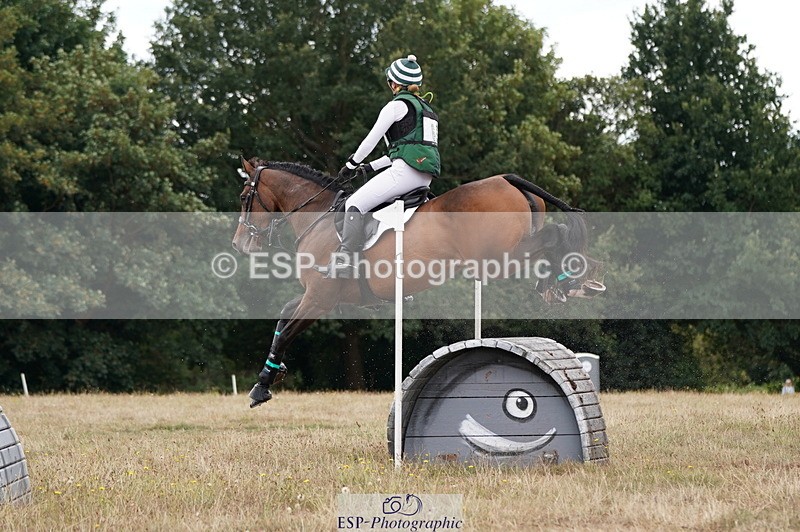 250802A-113714-02248 - B-067-Sophie.Parker-LANGALLER.LOVEDAY