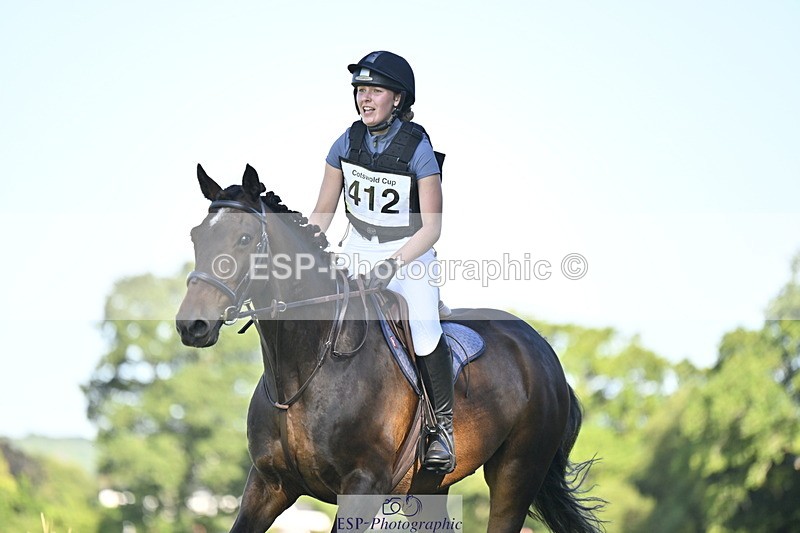 240811A-171638-06810 - 412-