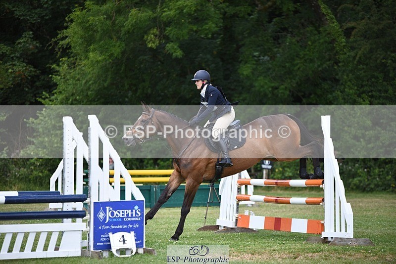 240630-121317-00665 - 927-Jen_Unwin-Hun_Ros_Tolketna