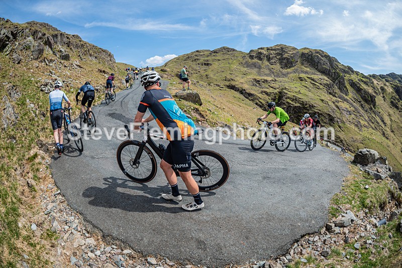 140937 - Hardknott Hairpin 14.00 - 15.00