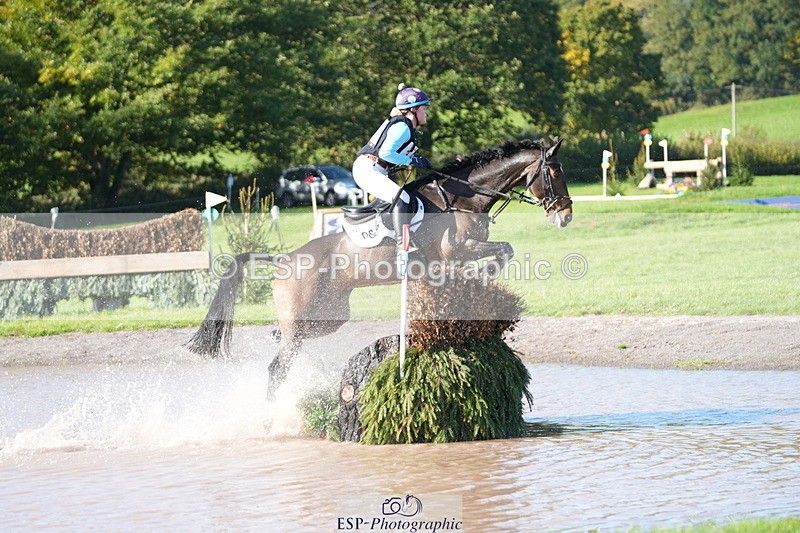 251024A-124716-10807 - B-140-Charlotte.Ward