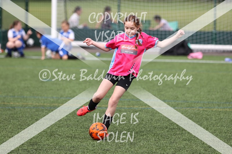 1DX30704 - Sat 13th U9 Girls