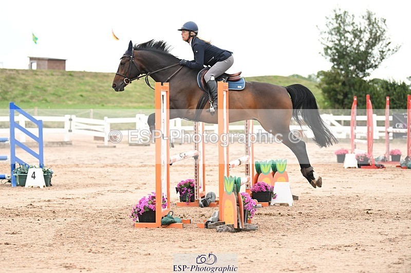 250727-092506-08805 - Cls 31 British Novice and 90cm