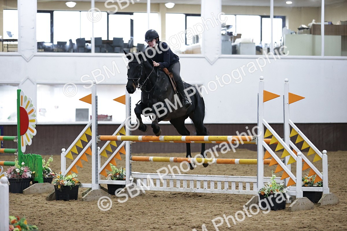 SBM_001340 - Class 4 - Senior Newcomers/ 1.10m Open