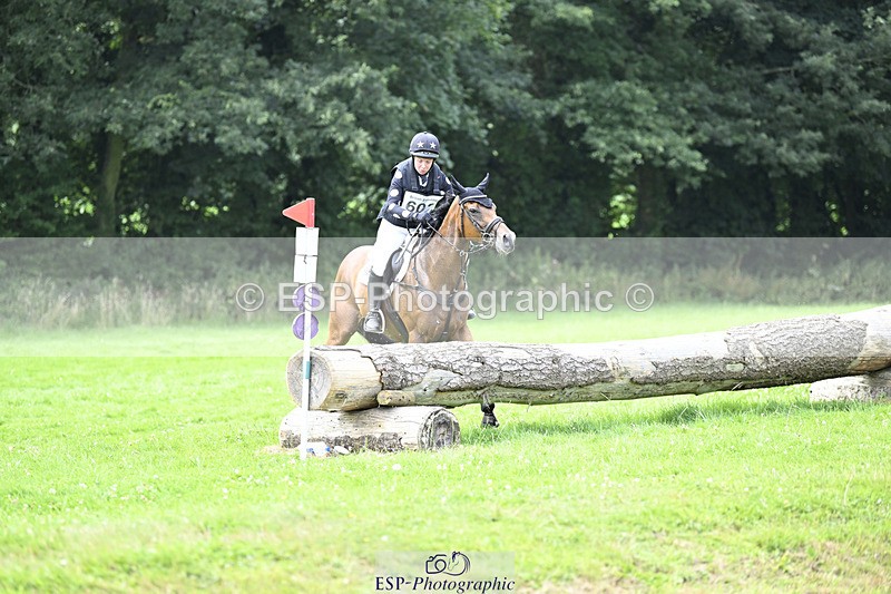 240804-152146-18226 - 602-Roxi_Foster-CABLE_MOUNTAIN