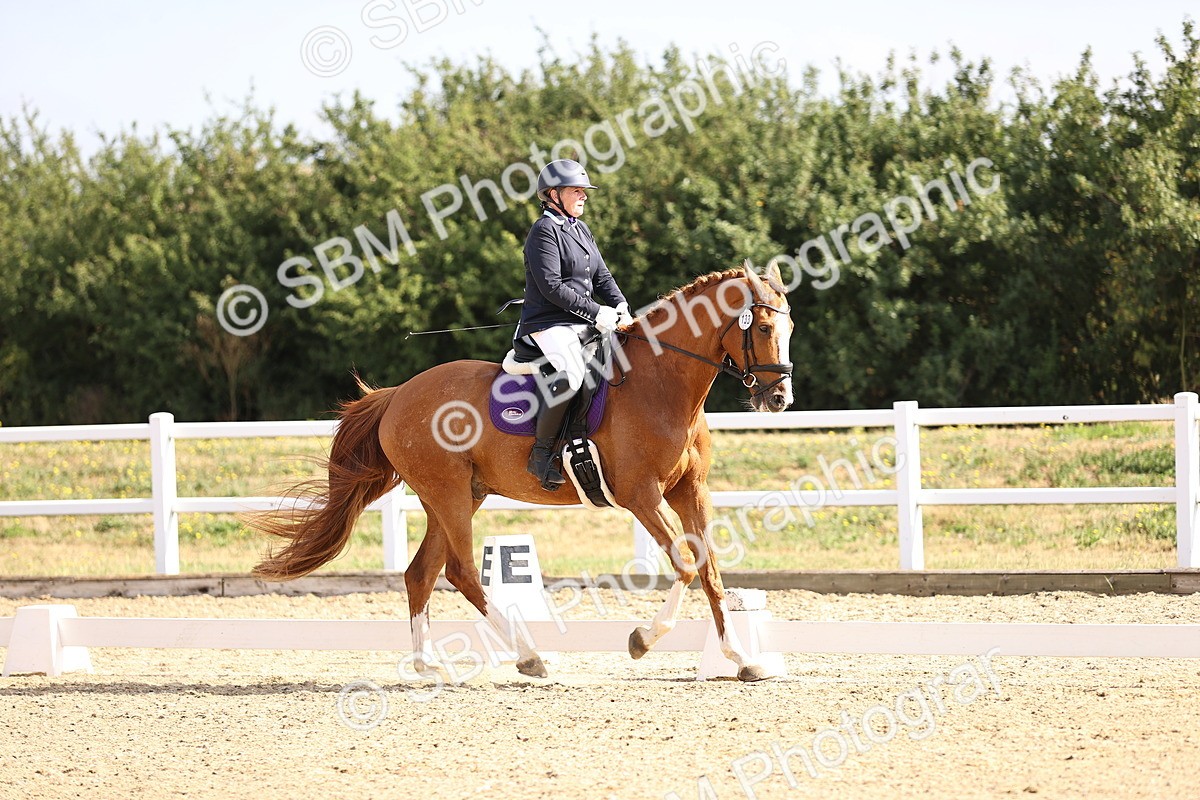 SBM_008593 - Novice 5 - 08.30-9.33