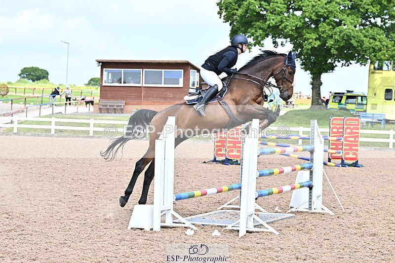 240605A-154955-00981 - Cls 5 Foxhunter and 1.20m Open