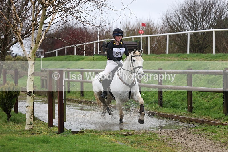 3E7A7052 - Class 2: 80cm Part 1