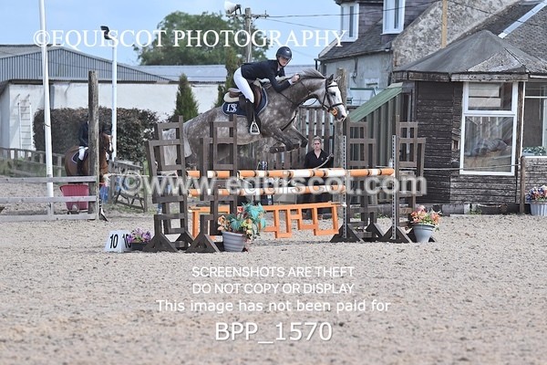 BPP_1570 - CLASS 8 Senior Newcomers/ 1.10m Open