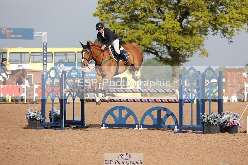 240511A-085912-10874 - Cls 32 Foxhunter