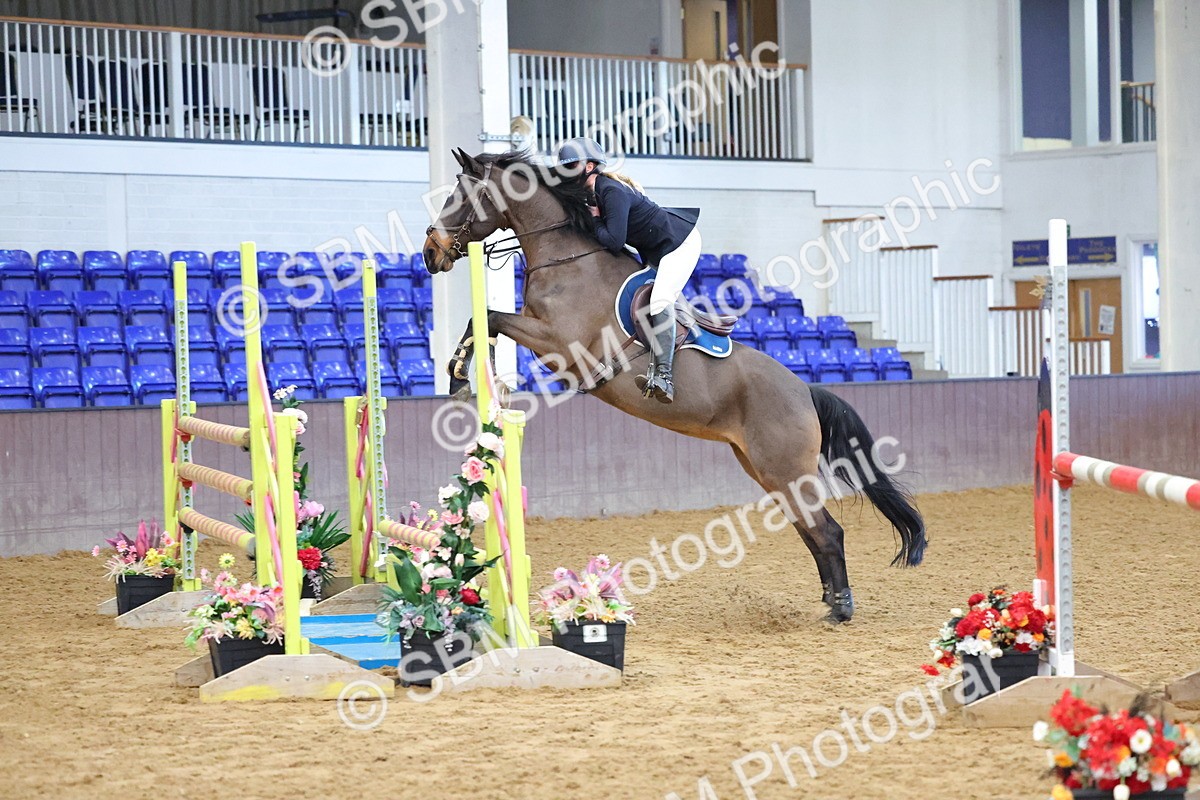 SBM_003141 - Class 15 - Senior Newcomers 1.10m