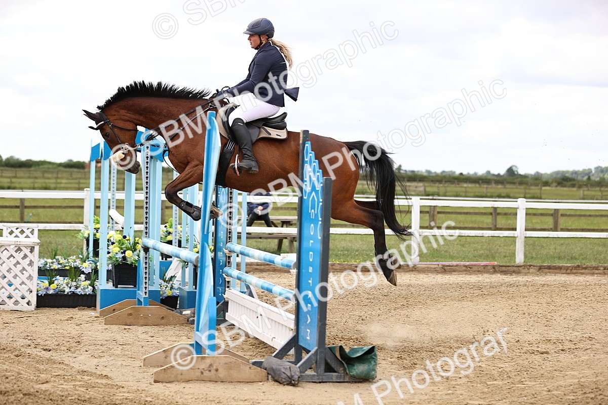 SBM_008040 - Class 3 - 90cm showjumping