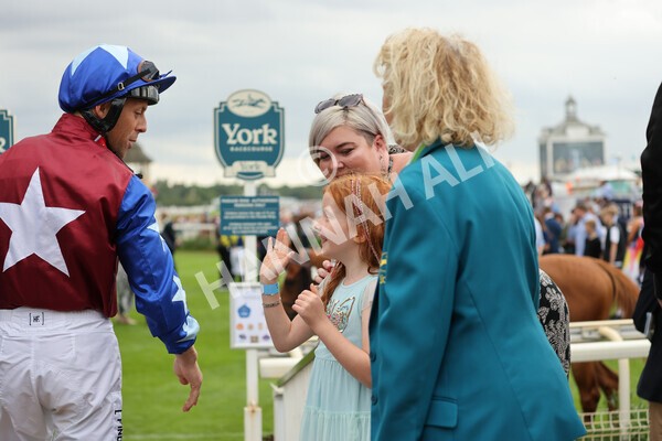 yr04092022r5-1 - Race 5 4.05pm Little Green Rascals Children's Nurseries Stakes