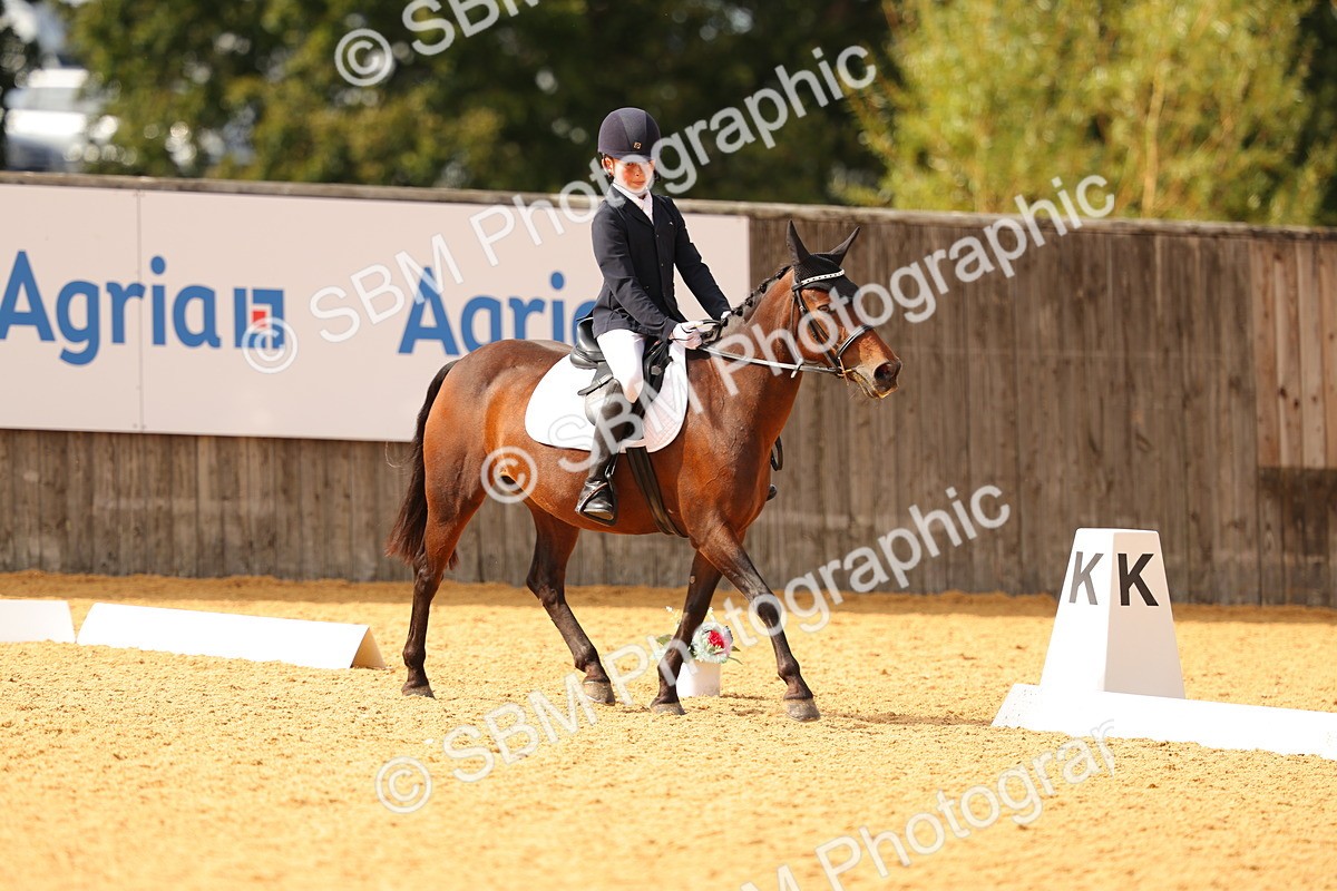 SBM_48353 - D22 - Junior Championship - Intro B
