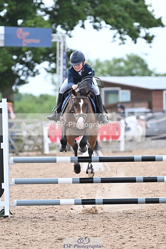 240628A-170127-01608 - Cls 5 Stepping Stones 128cm + 138cm