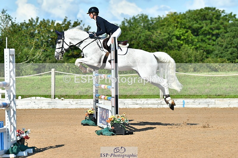 230720A-093323-01746 - Cls 1, 2 Star Small 1.30m