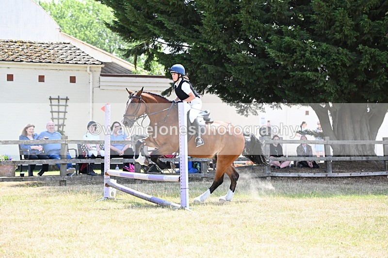 WJ6_5960 - Class 13 Novice 60cm