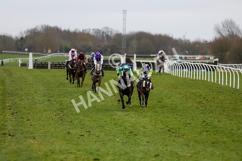 110124-Race 6-Shantou Moon-5396 - Race 6