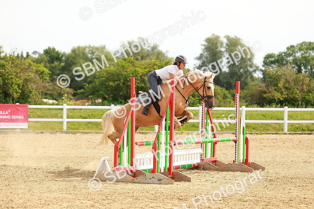 SBM_000236 - Class 1 - Clear Round