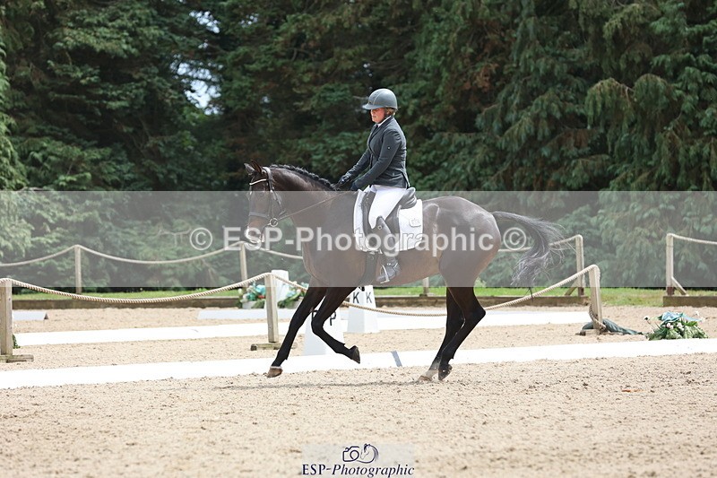 250718A-141448-01745 - 019-Bryony.Lovell-Williams-Broadtown.Man.In.The.Mirror