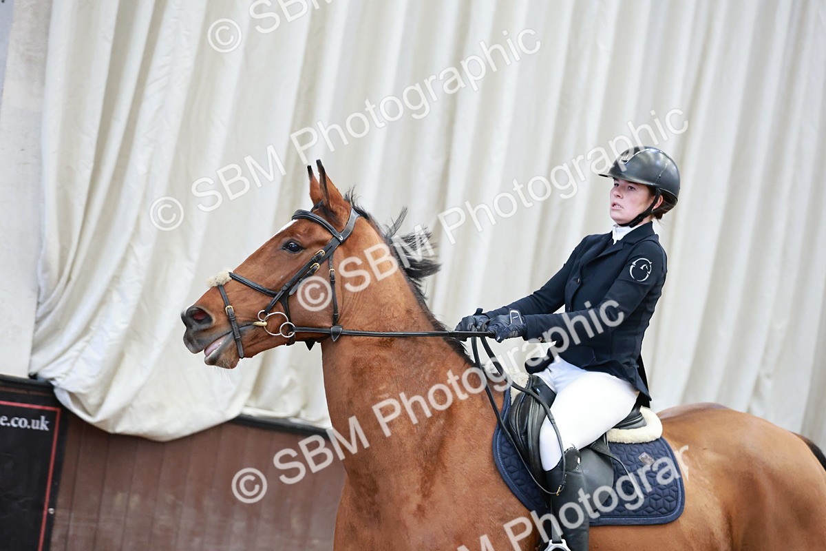 SBM_003888 - Class 11 - Senior Newcomers - 1.10m