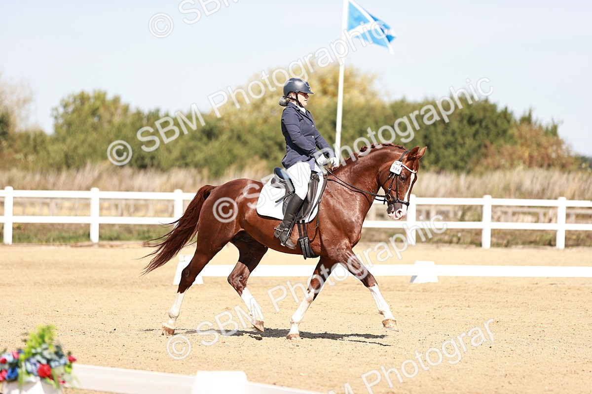 SBM_004448 - Class 12 - Novice 5 - 10.31-11.41