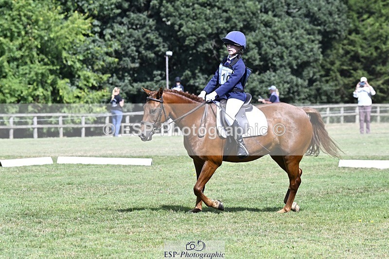 250822A-112244-22224 - DR 11.00 to 12.00