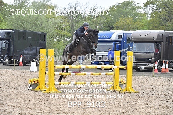 BPP_9183 - CLASS 29 SUN Veterans Show Jumping