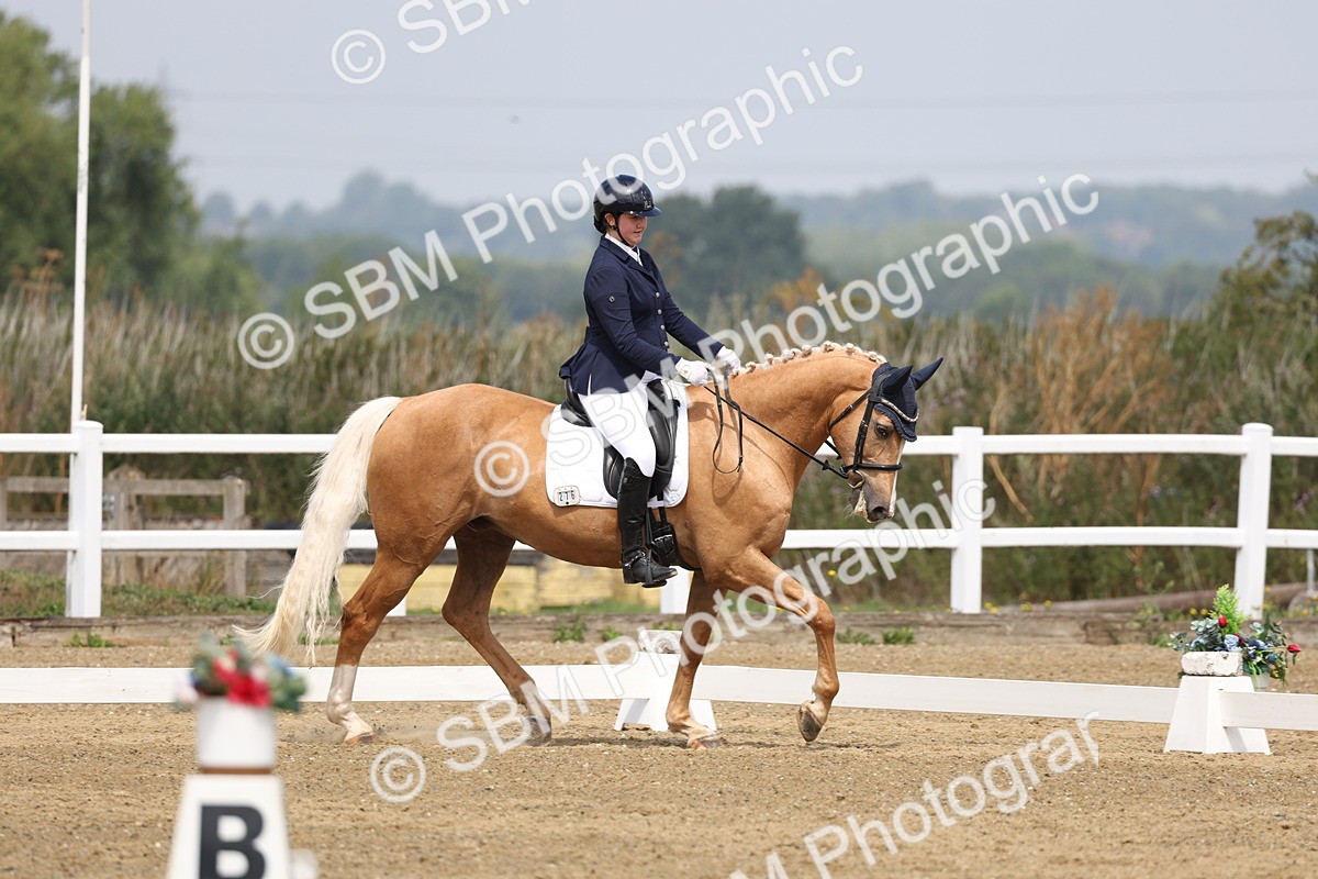 SBM_006123 - Class 6 - novice 6 - 11.50-12.46