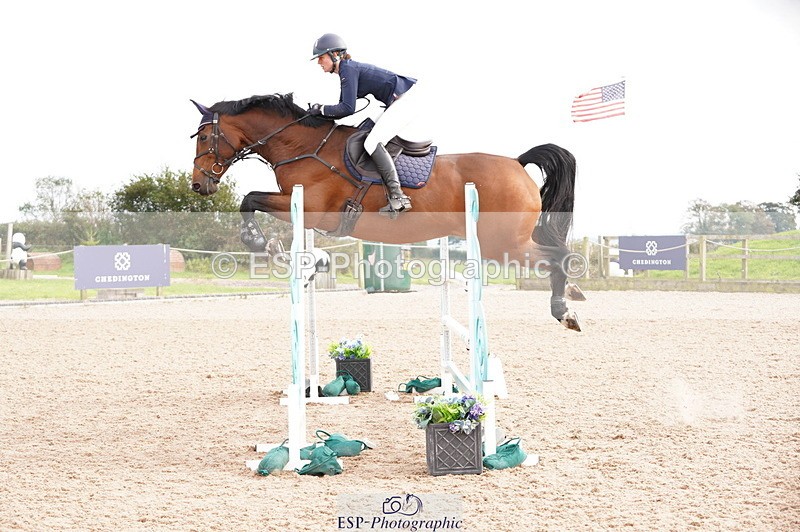 241004A-151036-00903 - Fri 04 Snr Fox & 1.20m Open