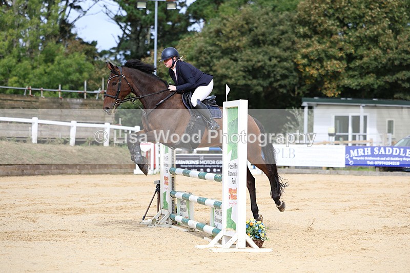 3E7A2299 - Class 4: Senior British Novice/90cm open