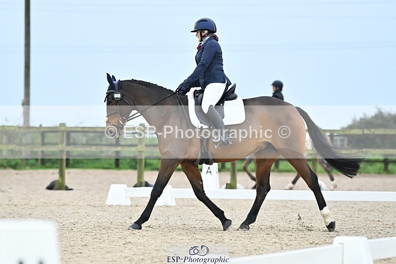 241103-155312-03253 - Novice 1 - 14.44 to 16.08