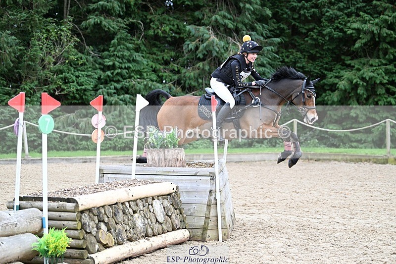 241117-134052-04245 - Cls 3 90-95cm 13.00 to 14.00