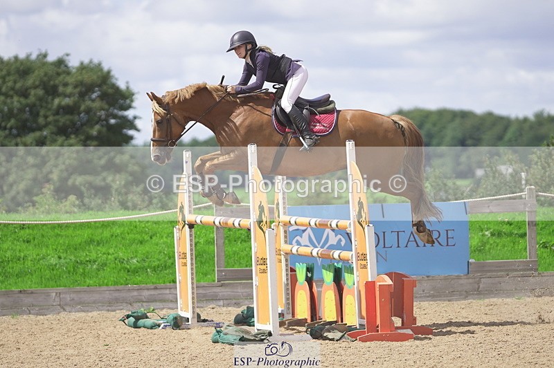 230806A-131308-02162 - Cls 14 Snr Foxhunter & 1.20m Open