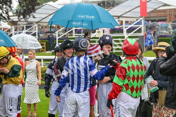 150624-J-Macmillan Ride Of Their Lives-6455 - 12.30pm Macmillan Ride of Their Lives