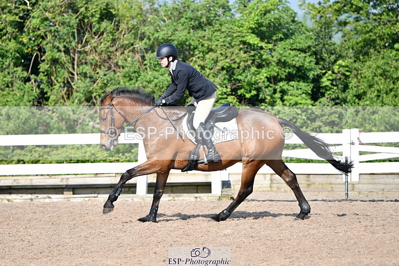 240512A-085530-17021 - Cls 39 British Novice and 90cm Open