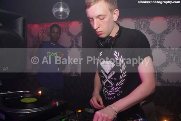 052 - Soul:ution vs Strange Fruit  28.05.10