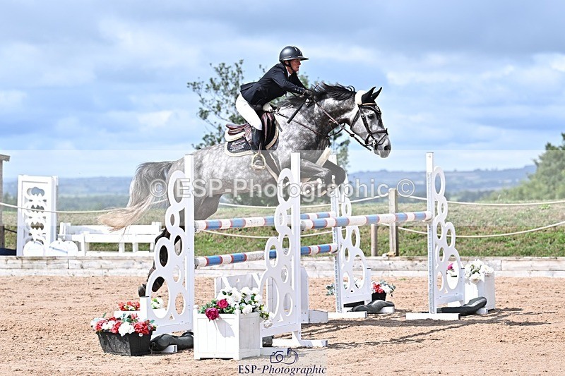 250731-112908-00573 - Cls 02 Snr Fox 1st Rnd