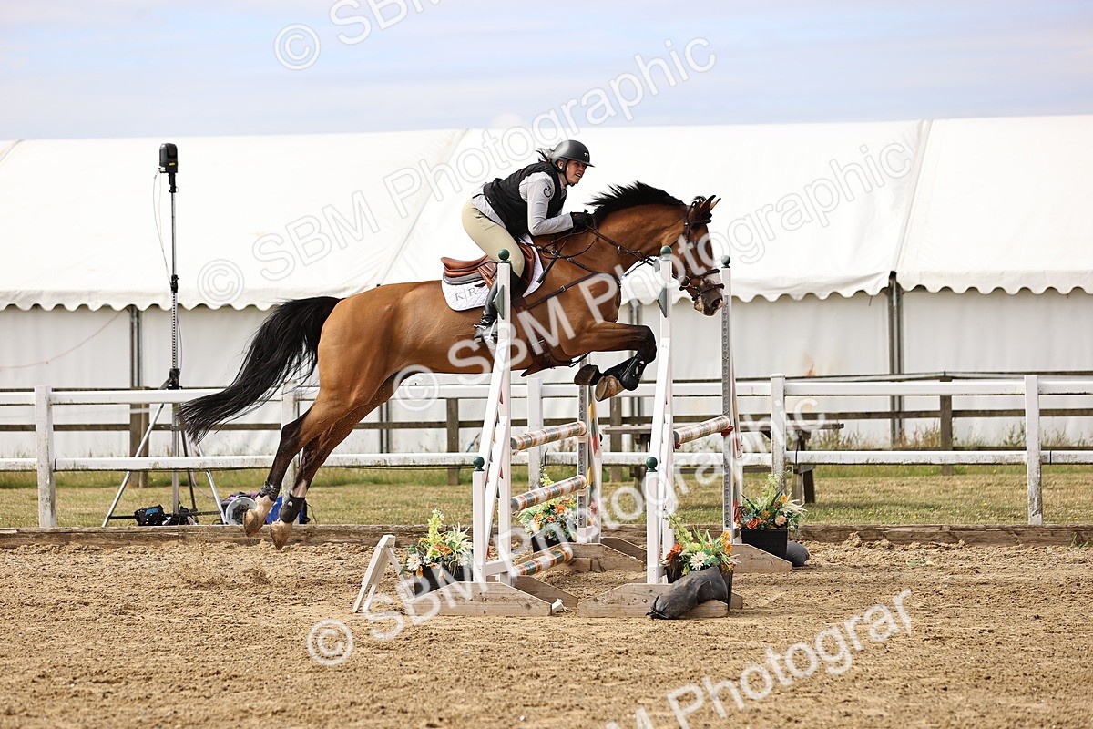SBM_009405 - Class 7 - Senior Discovery - 1.00m Open