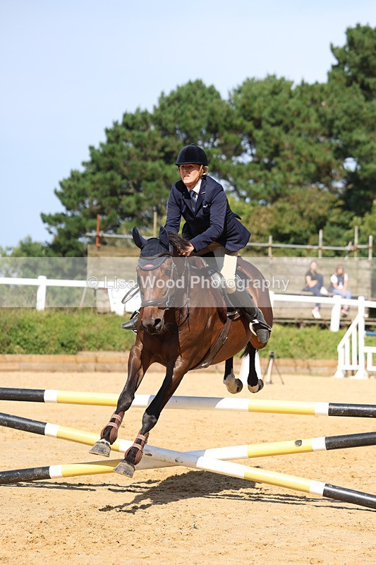 3E7A1373 - Class 9: 80cm Senior