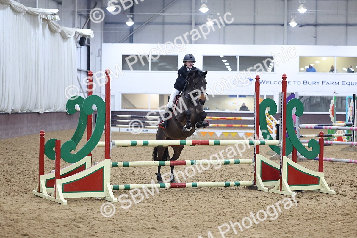 SBM_003420 - Class 11 - Blue Chip Pony Newcomers - 1.00m Open