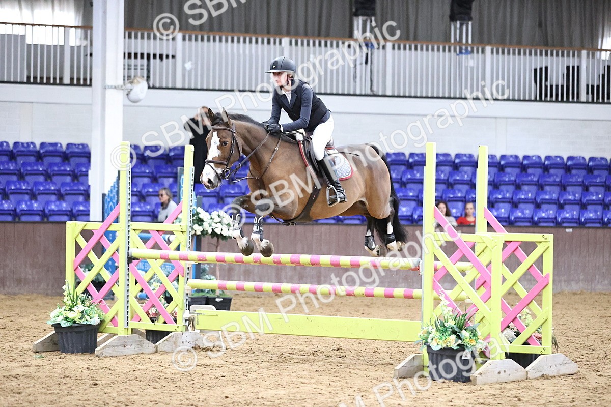 SBM_001250 - Class 5 - Blue Chip Pony Newcomers 1.00m Open