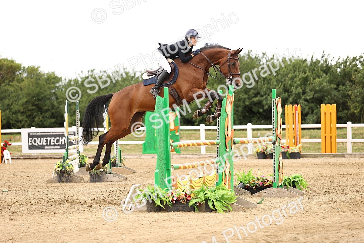 SBM_003136 - Class 21 - Senior Newcomers - 1.10m